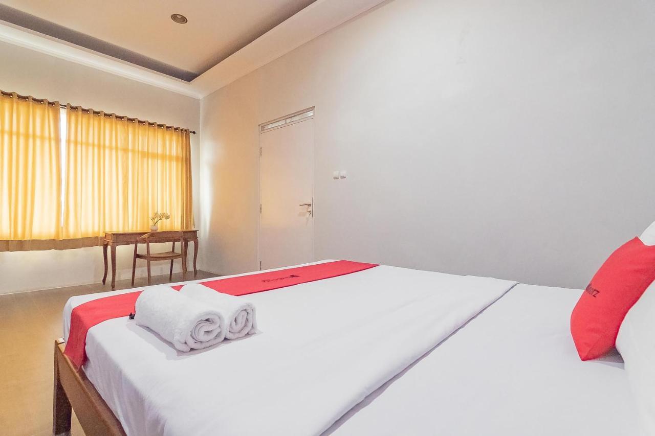 Reddoorz Resort Syariah Near D'Castello Ciater Subang Εξωτερικό φωτογραφία