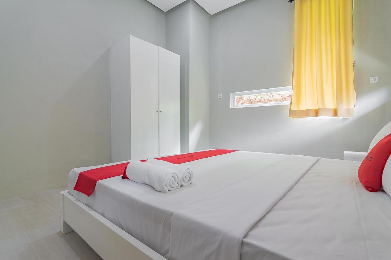 Reddoorz Resort Syariah Near D'Castello Ciater Subang Εξωτερικό φωτογραφία