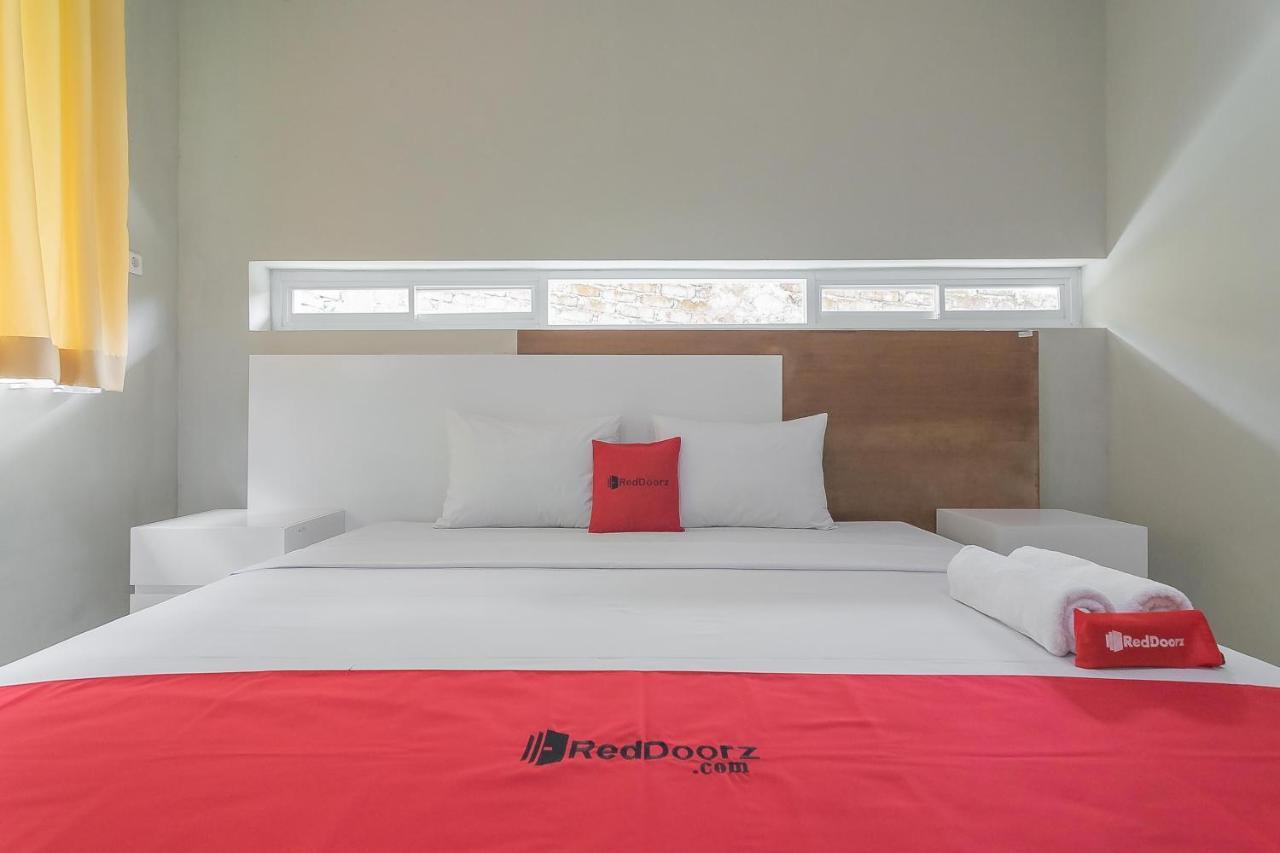 Reddoorz Resort Syariah Near D'Castello Ciater Subang Εξωτερικό φωτογραφία