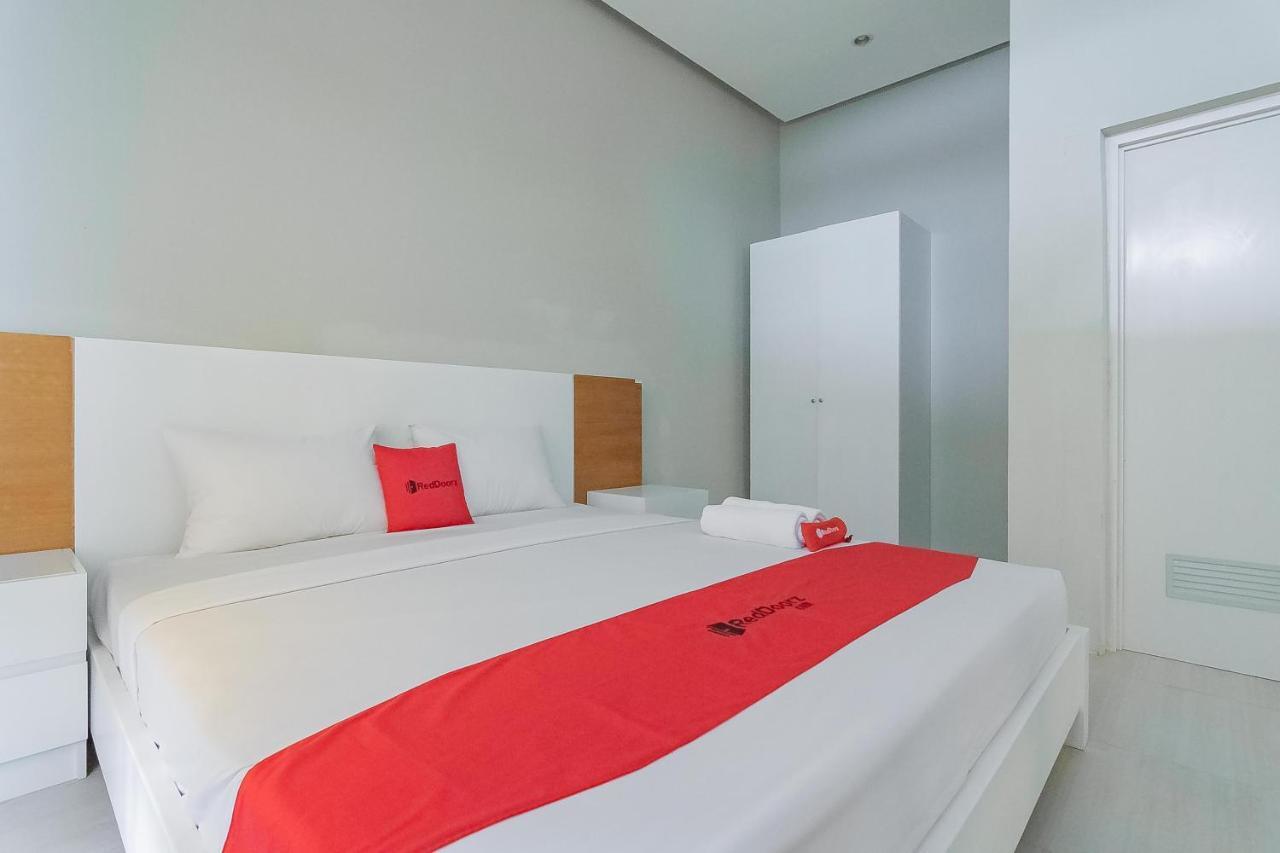 Reddoorz Resort Syariah Near D'Castello Ciater Subang Εξωτερικό φωτογραφία