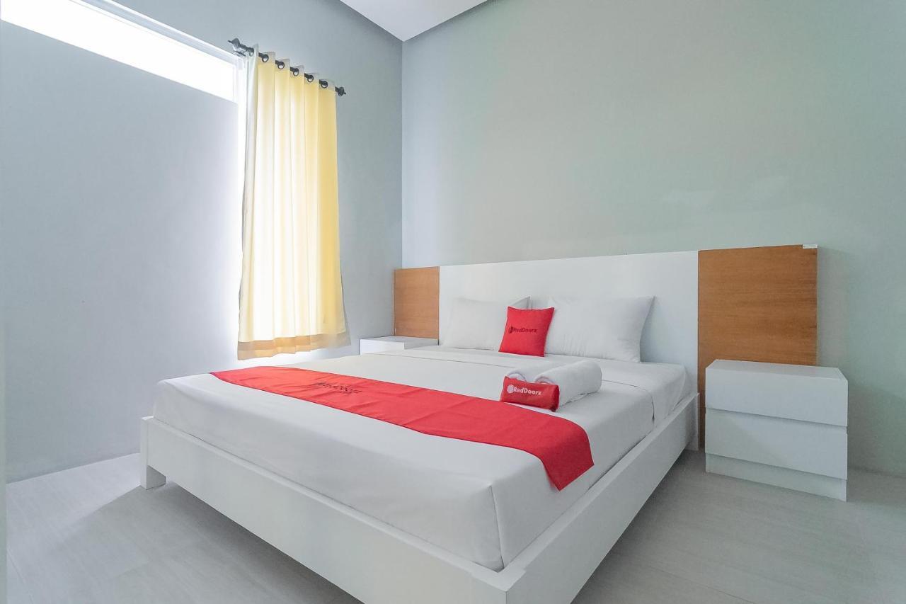 Reddoorz Resort Syariah Near D'Castello Ciater Subang Εξωτερικό φωτογραφία