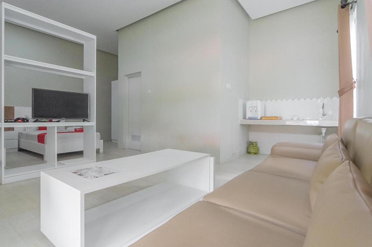 Reddoorz Resort Syariah Near D'Castello Ciater Subang Εξωτερικό φωτογραφία