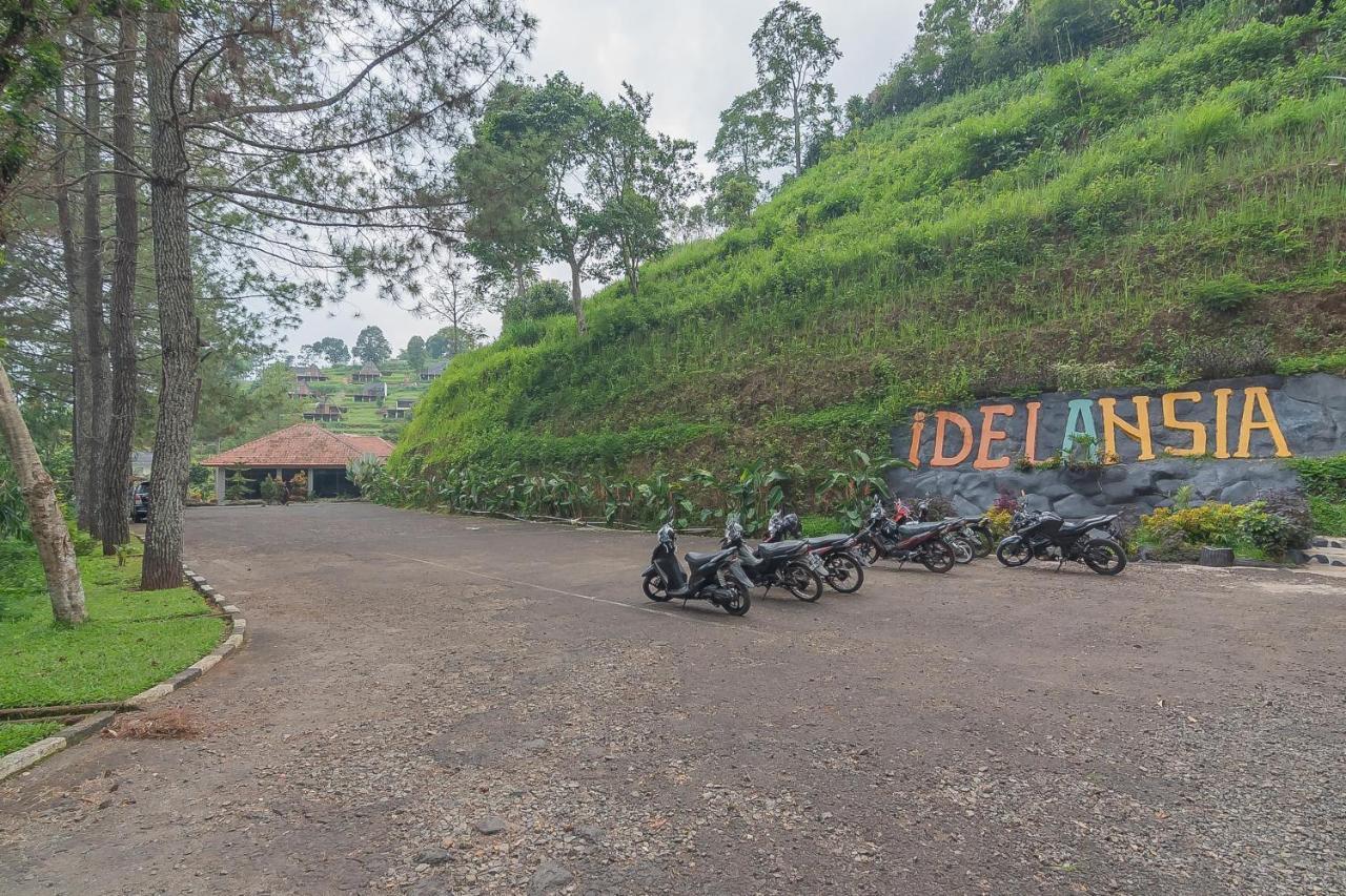 Reddoorz Resort Syariah Near D'Castello Ciater Subang Εξωτερικό φωτογραφία