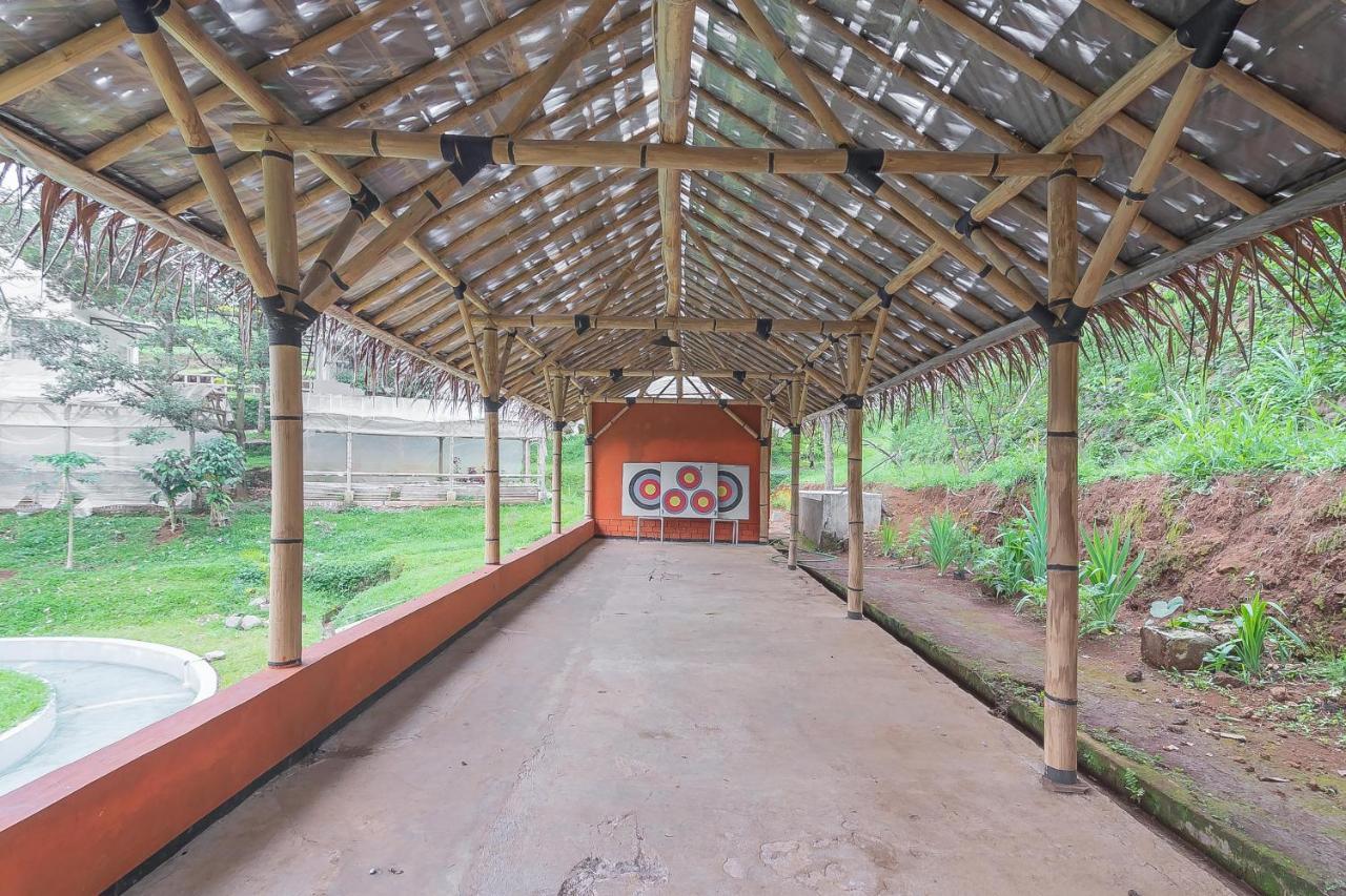 Reddoorz Resort Syariah Near D'Castello Ciater Subang Εξωτερικό φωτογραφία