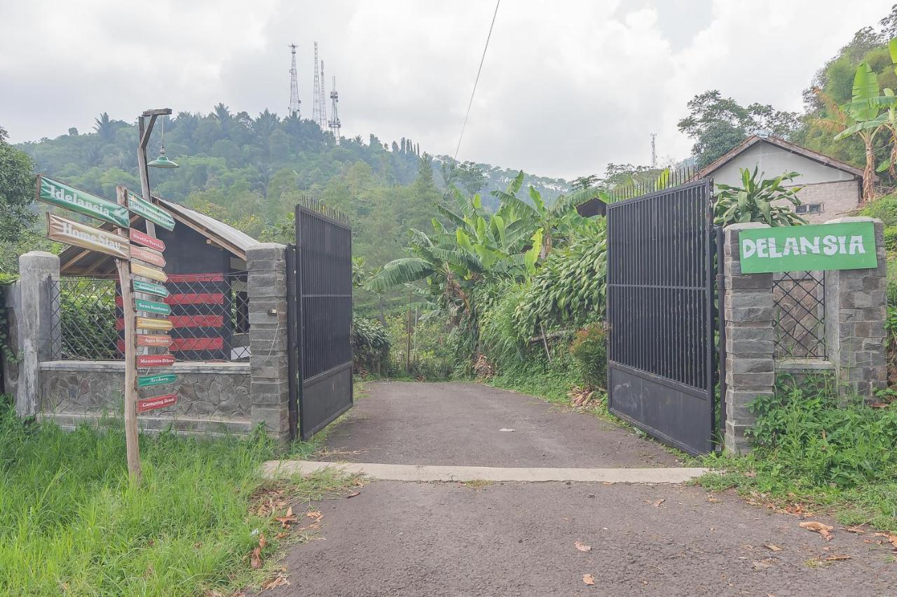Reddoorz Resort Syariah Near D'Castello Ciater Subang Εξωτερικό φωτογραφία
